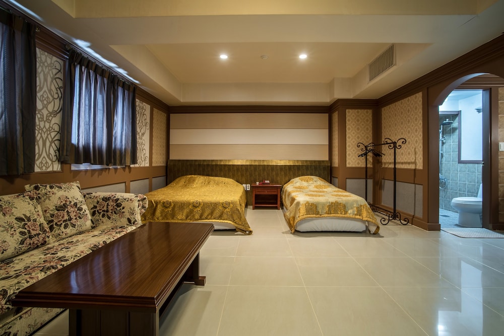 Jeju Gaia Hotel 10/28