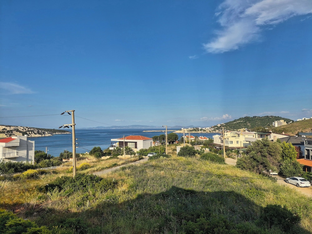 Karaburun Konak Hotel 46/50