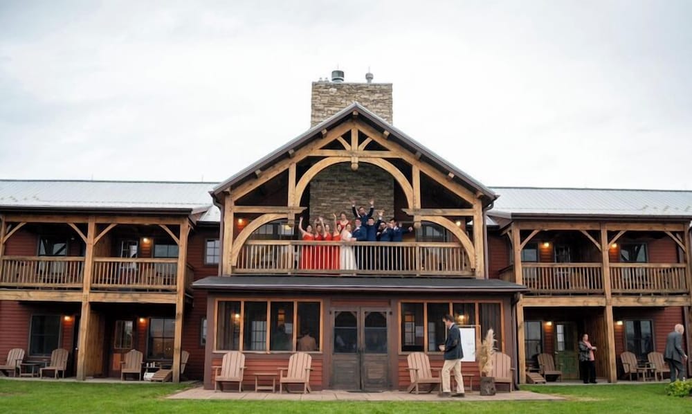 August Lodge Cooperstown 2/42