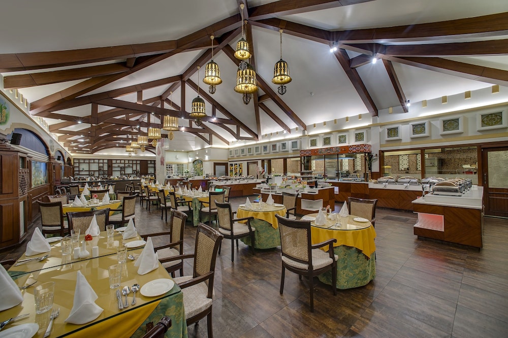 MAYFAIR Spa Resort and Casino, Gangtok 34/50