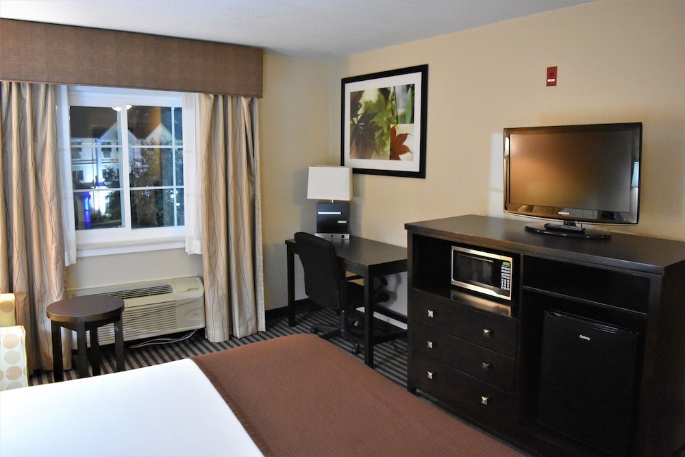 Baymont By Wyndham Dallas / Love Field 24/33