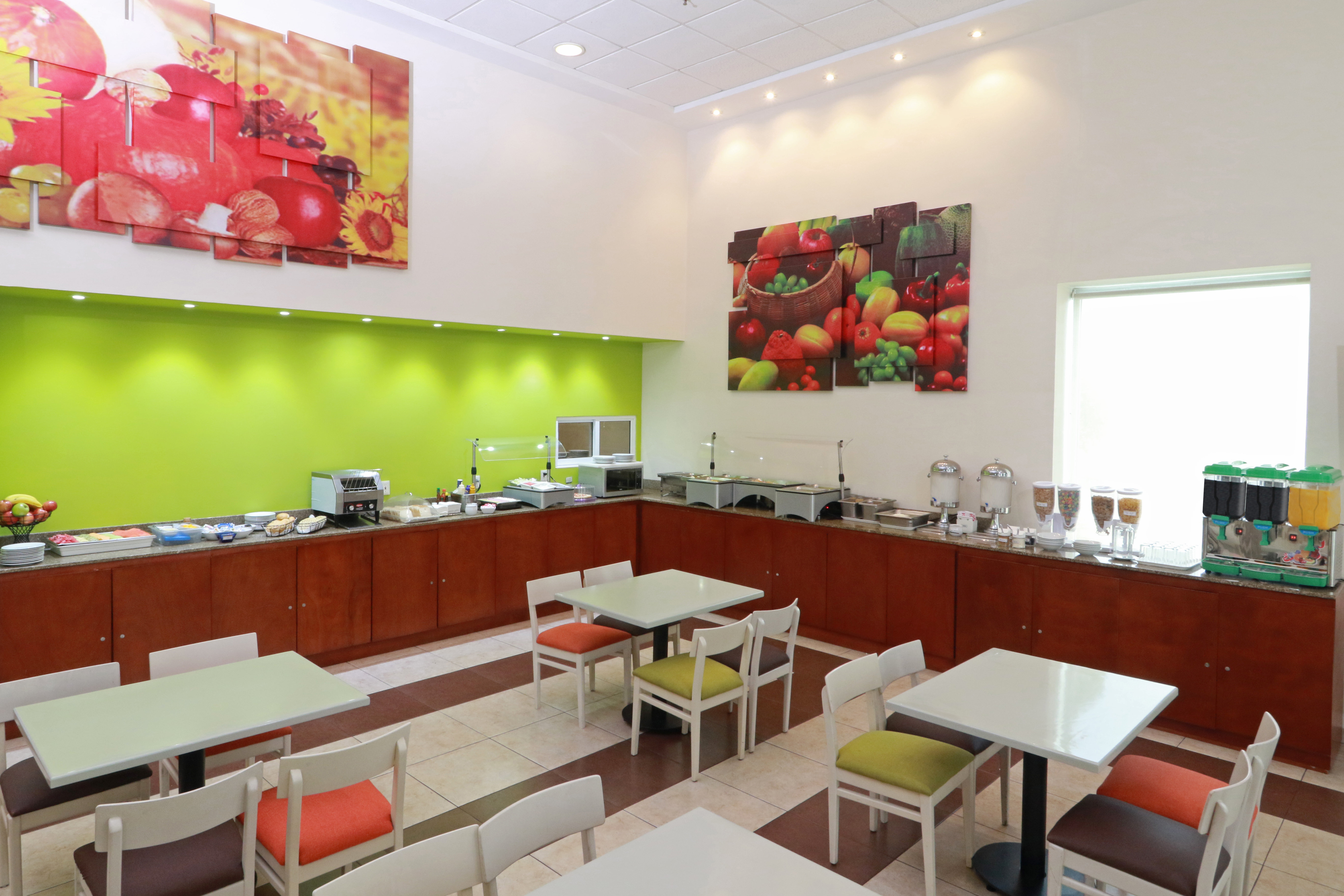 Staybridge Suites Queretaro 52/75