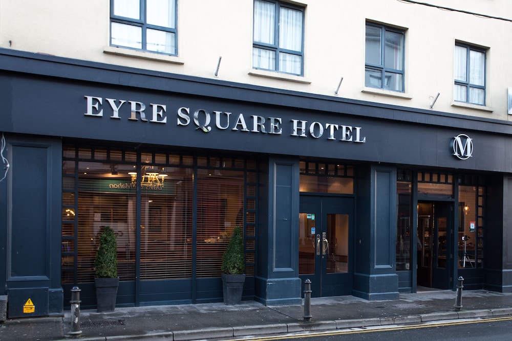Eyre Square Hotel photo1