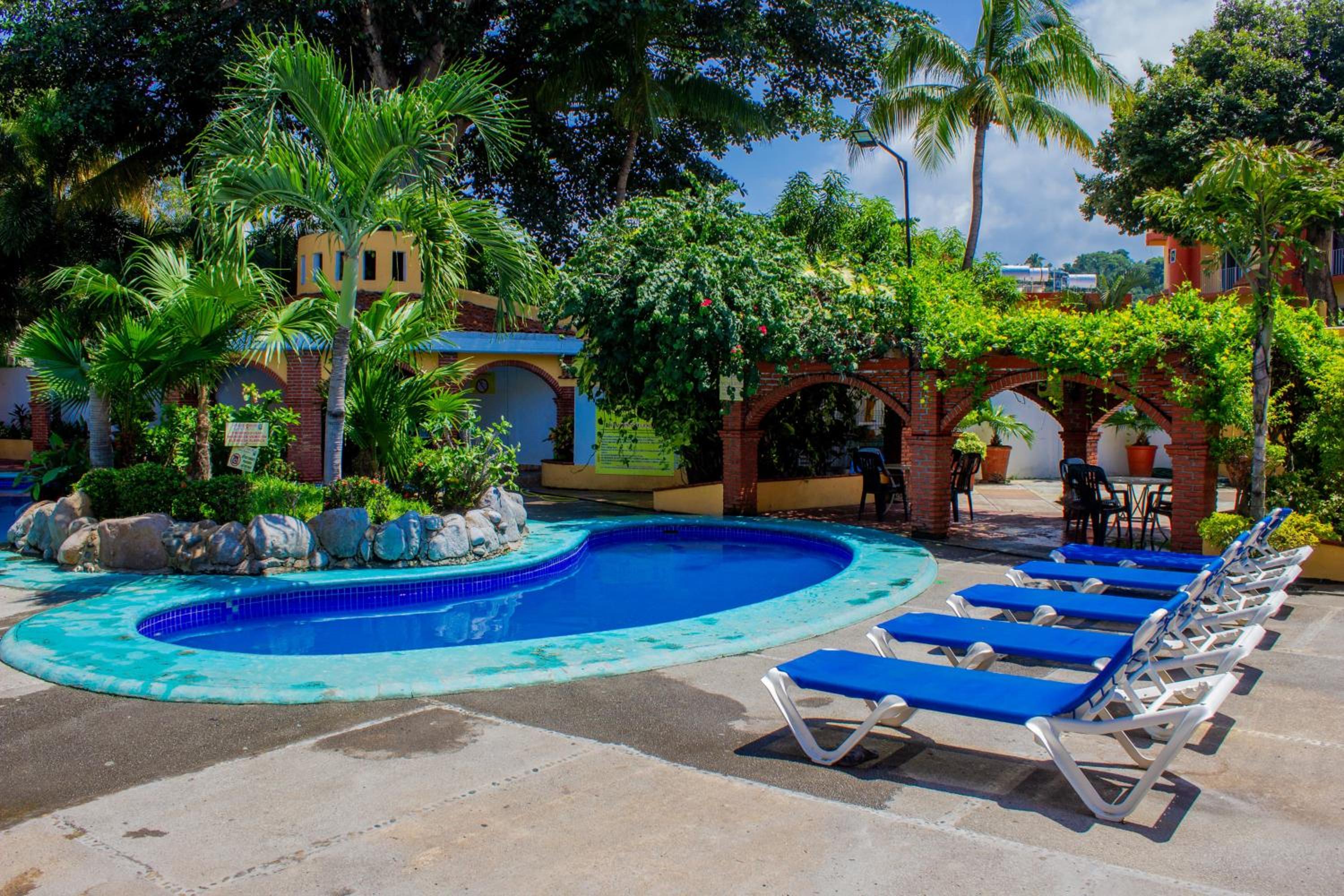 Hotel y Bungalows As de Oros 55/63