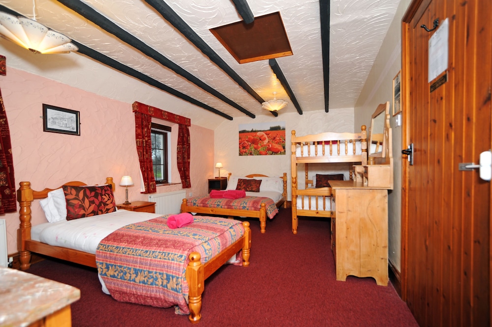 The West Country Inn 9/61