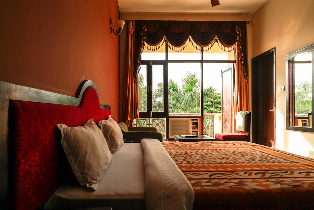 Hotel Neeraj Bhawan 5/20