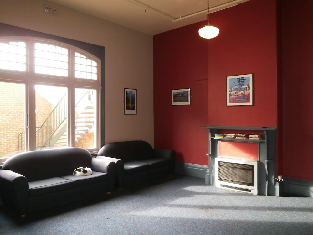 Launceston Backpackers 38/48