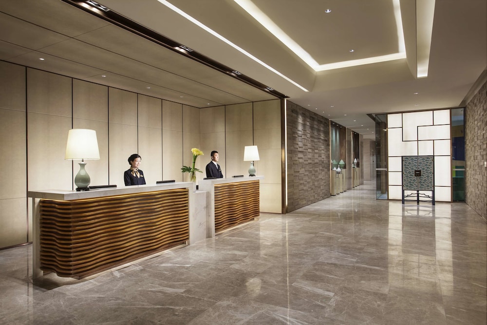 Somerset Wusheng Wuhan 6/48
