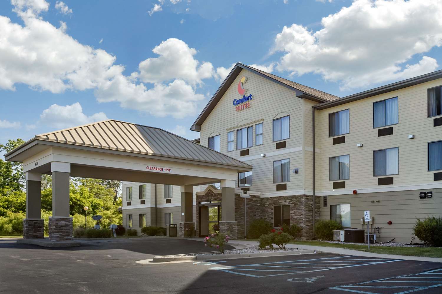 Comfort Suites Grandville Grand Rapids Sw 38/41