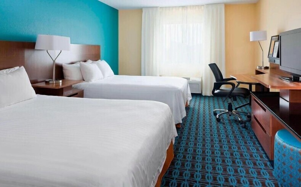 ROOM, 2 QUEEN BEDS, ACCESSIBLE