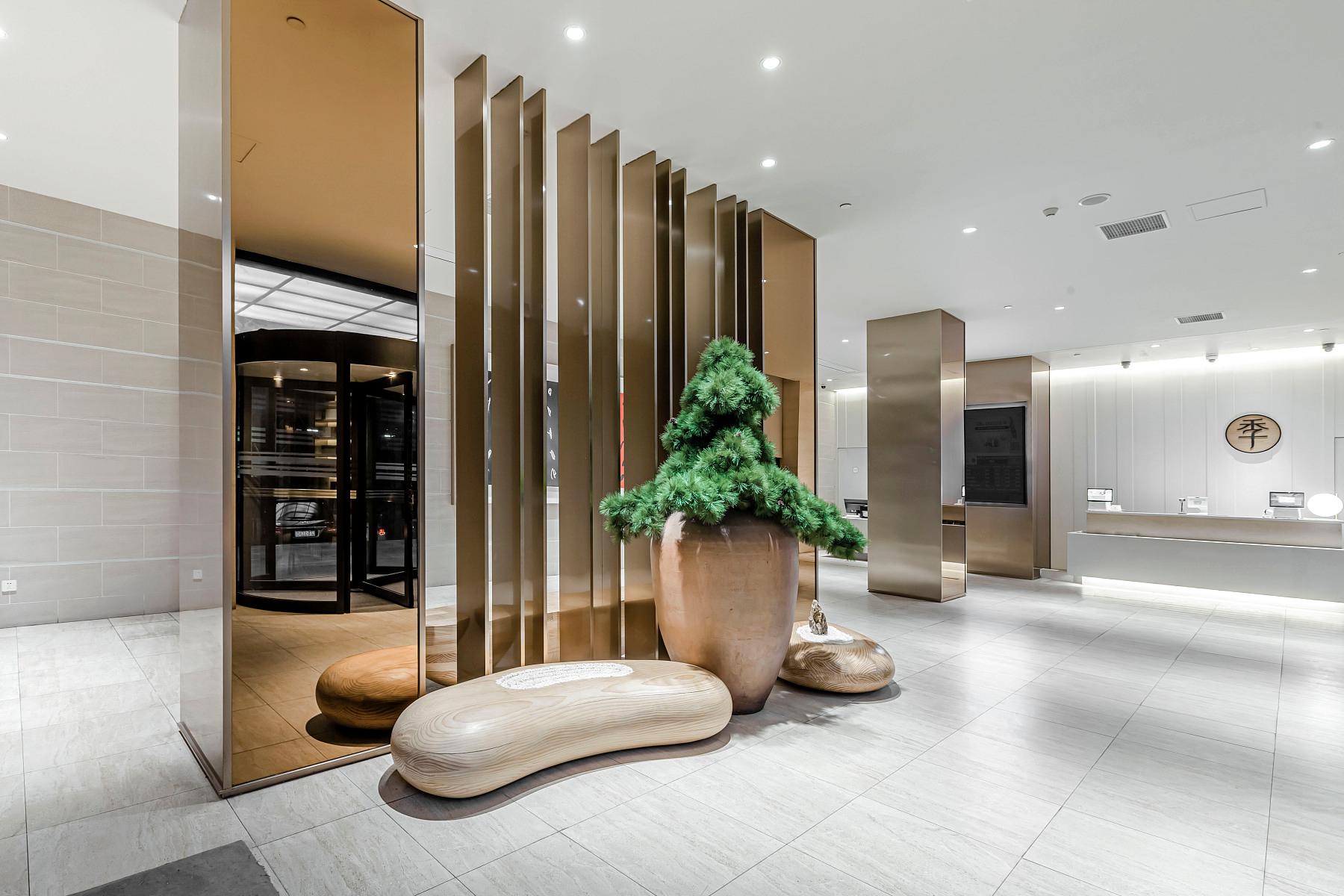 Ji Hotel (Shanghai Railway Station Tianmu West Road) 9/41