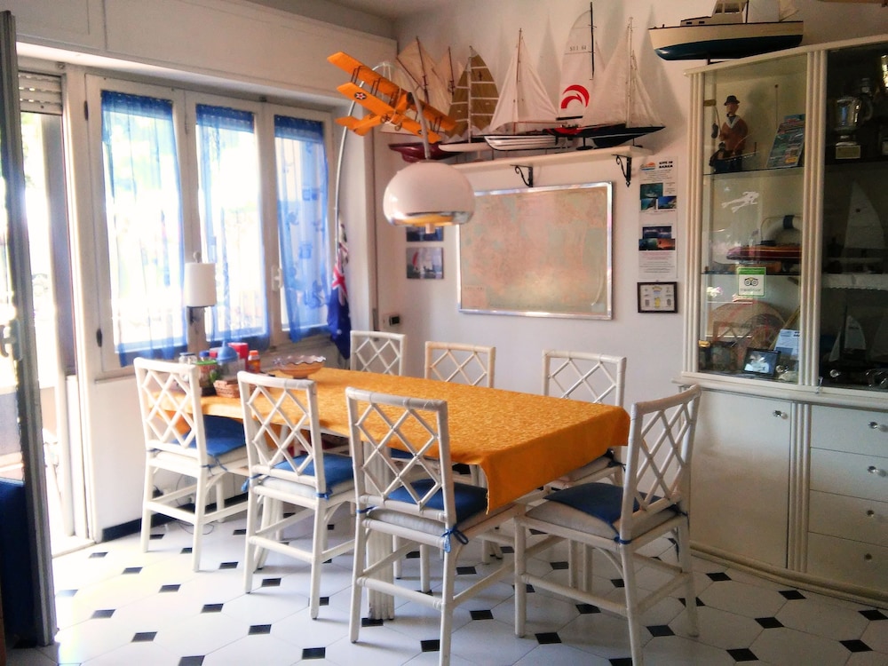 Affittacamere Villa Arazurrina 50/63