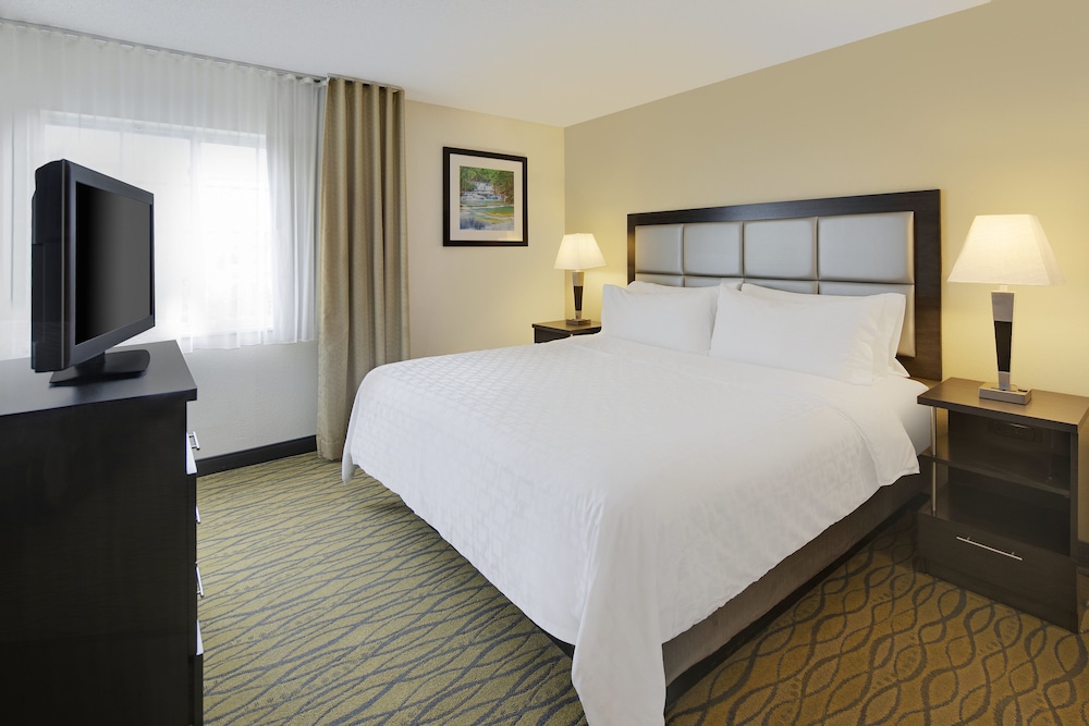 Candlewood Suites Rogers/Bentonville 11/49