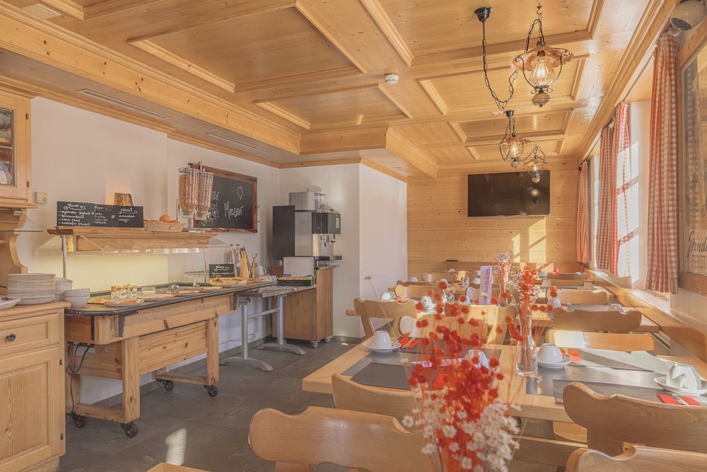 Alpinhotel Bort 39/50