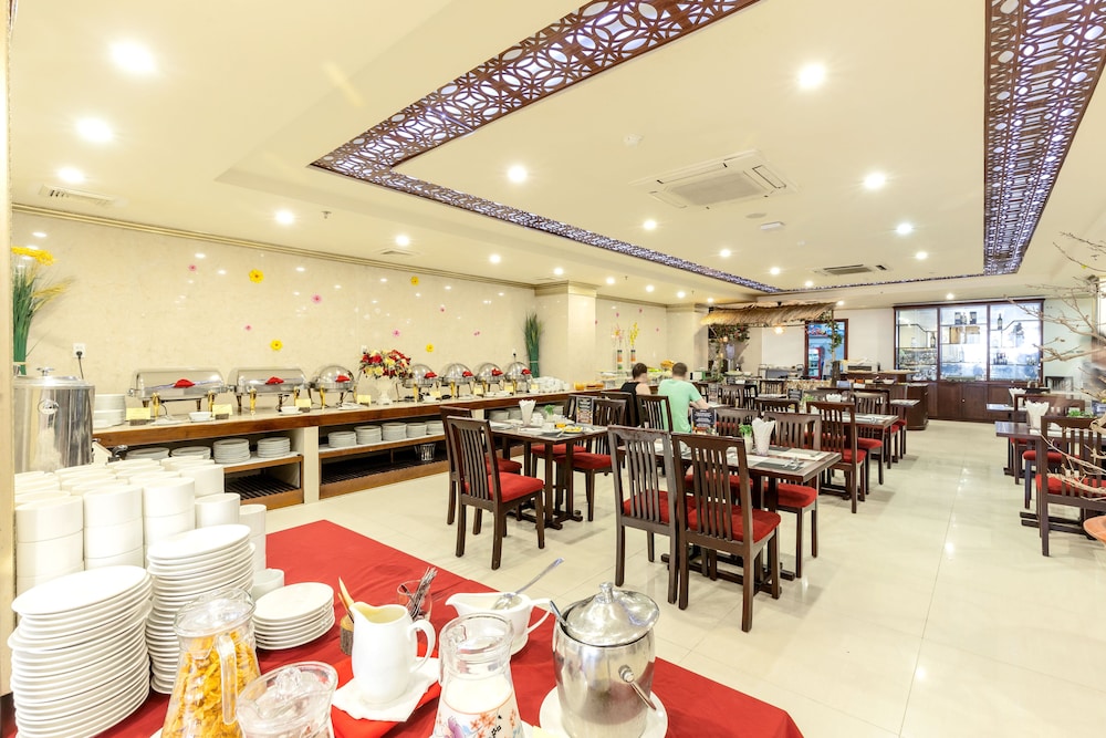 Paris Nha Trang Hotel & Apartment 56/72