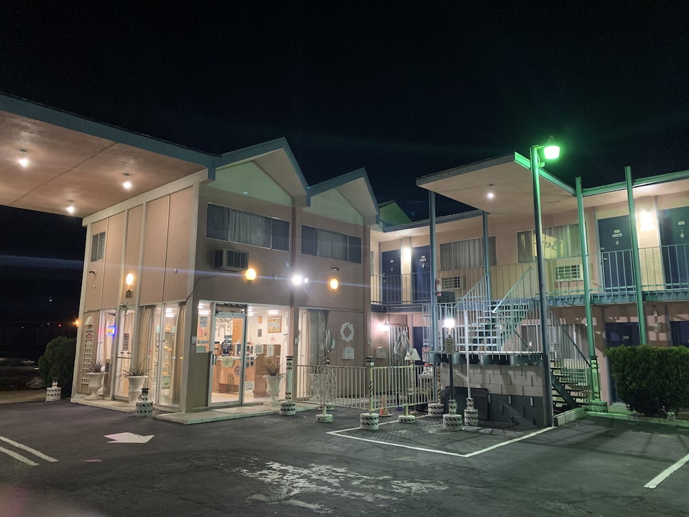 Best Motel 1/34