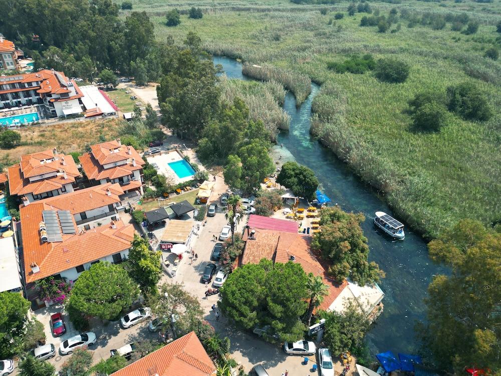 Nehir Butik Otel 46/50