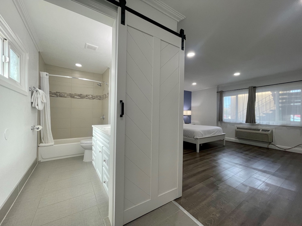 Budget Inn Lompoc 40/60