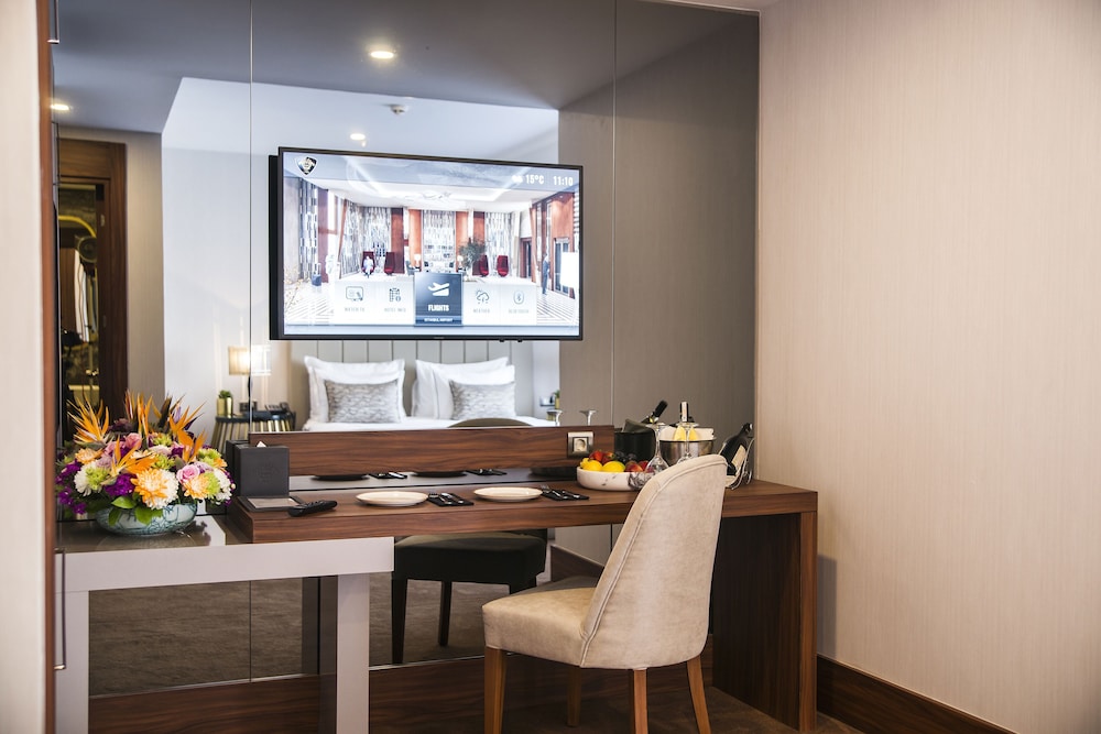 Sura Luxury Milion Hotel & Spa 38/76