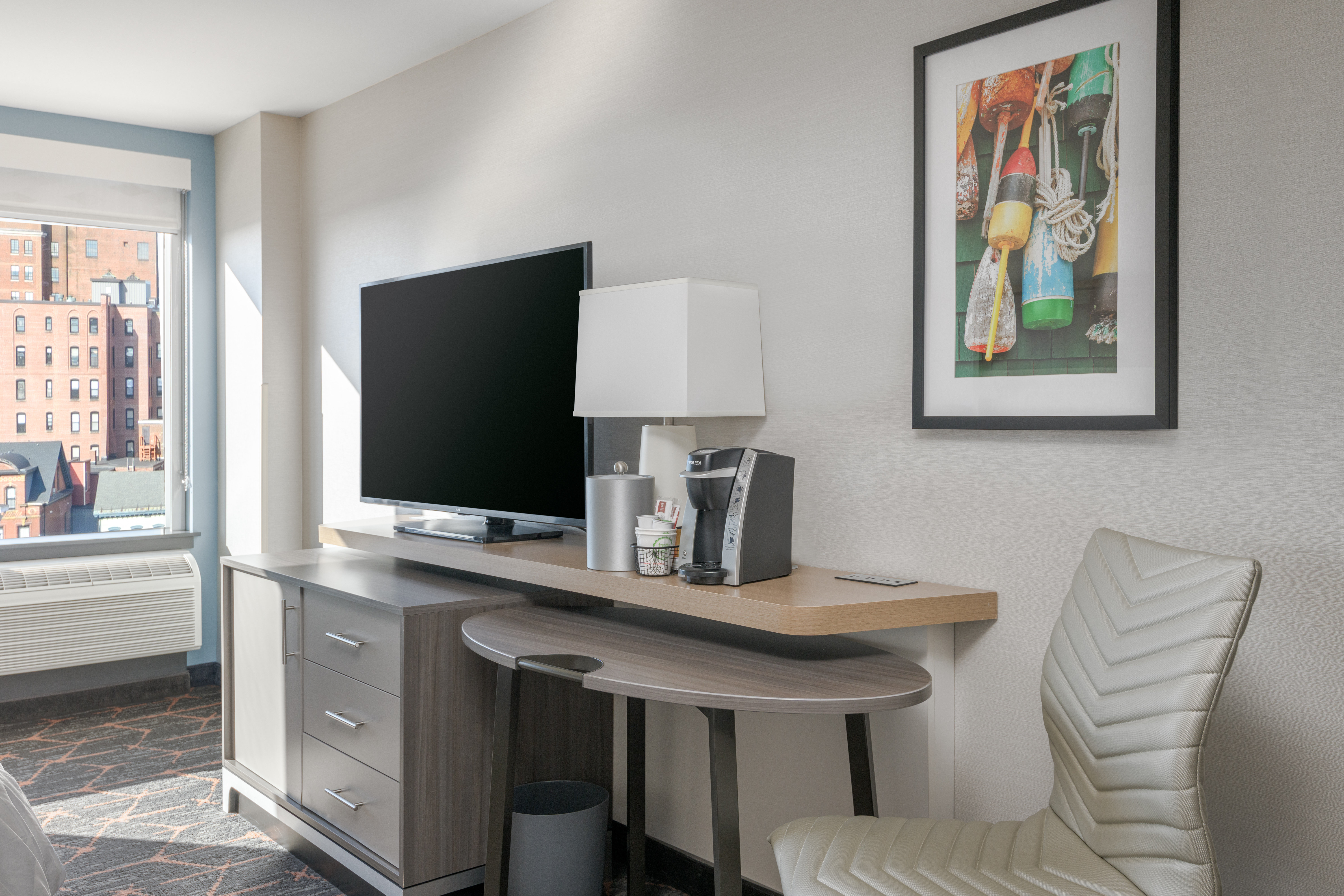 Holiday Inn Portland-By The Bay 65/74