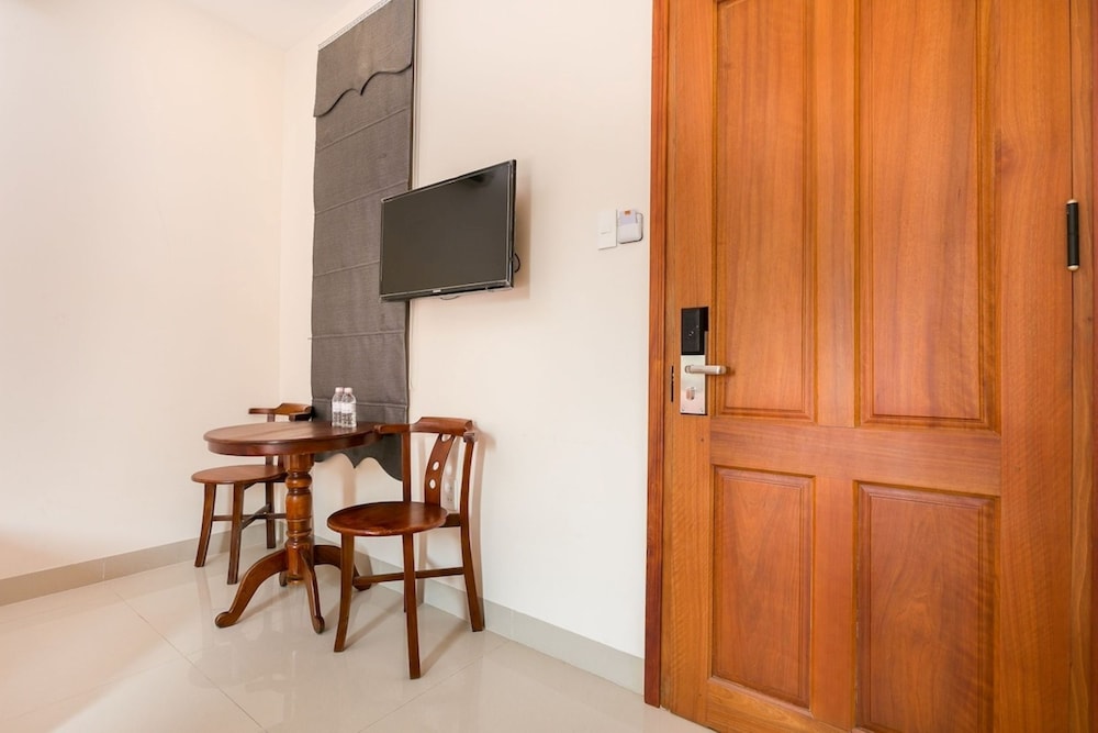 Sunshine Beach Hotel 42/50