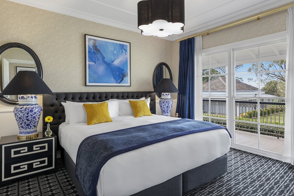 Spa, Suite, King Bed