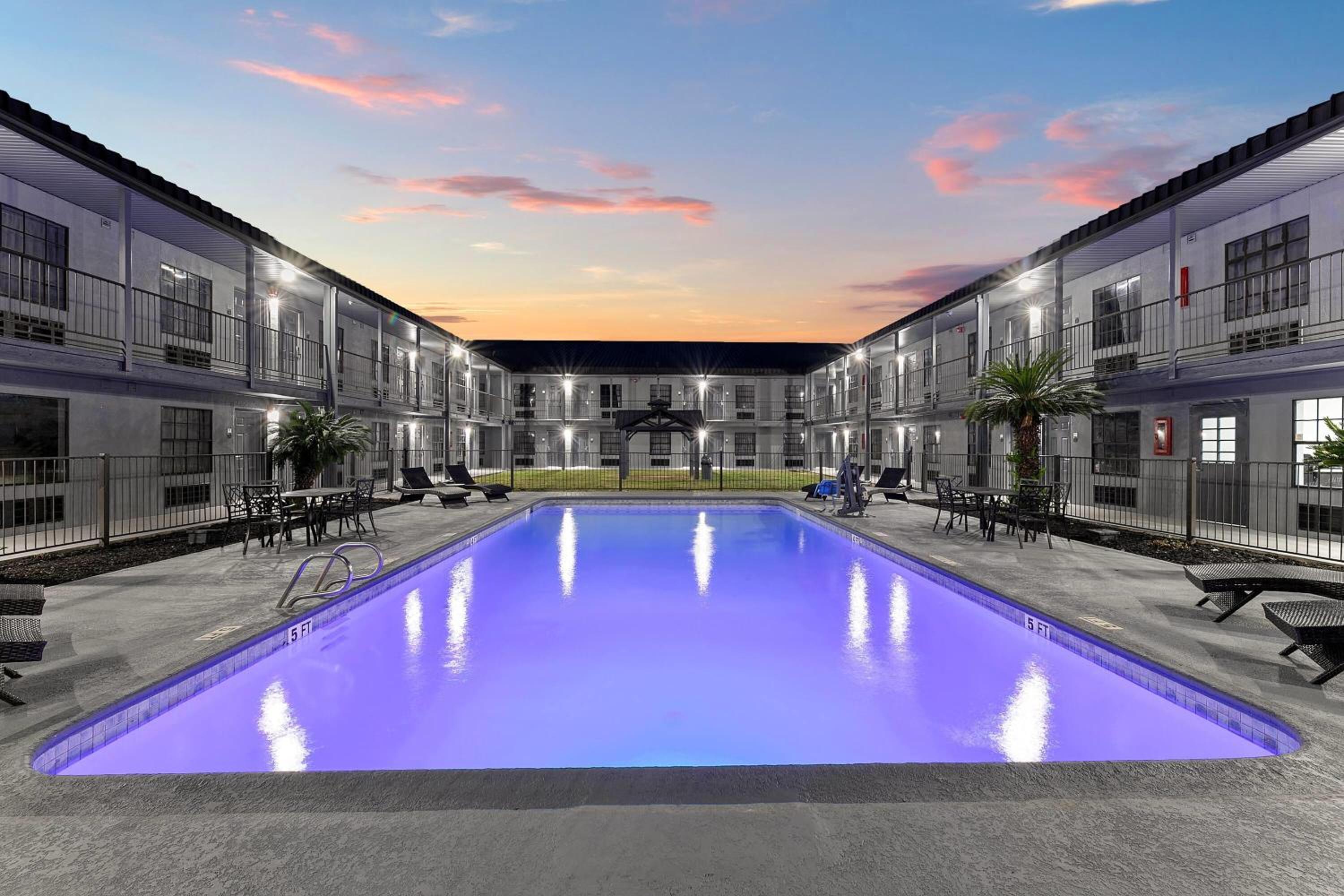 Baymont by Wyndham San Antonio Near Lackland AFB 13/30