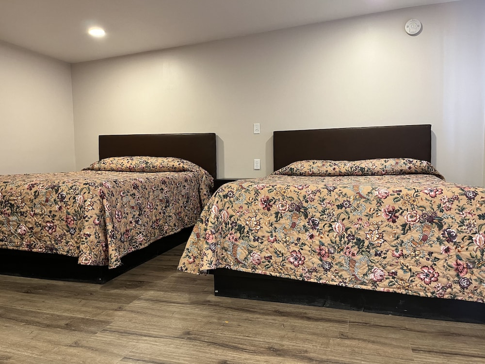 Kluane Park Inn 17/28