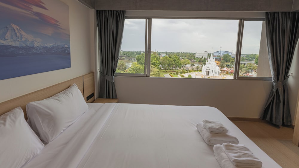 B2 Surat Thani Boutique & Budget Hotel 10/44