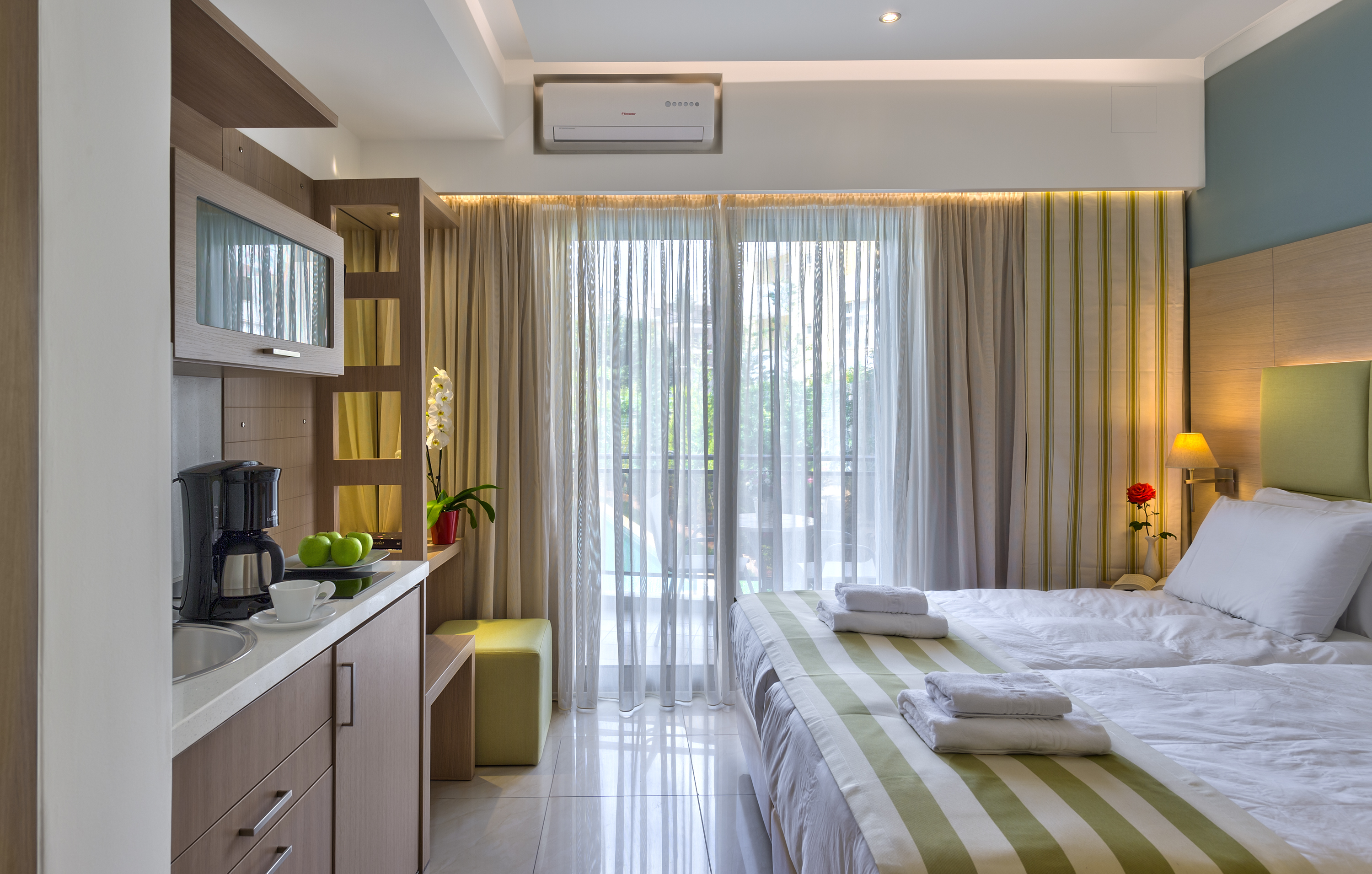 Leonidas Hotel & Apartments 19/63