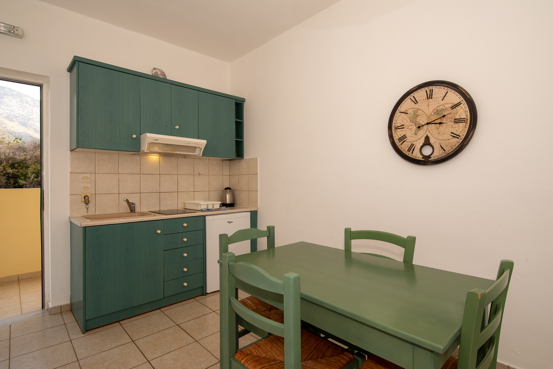 Elpis Studios And Apartments 6/50