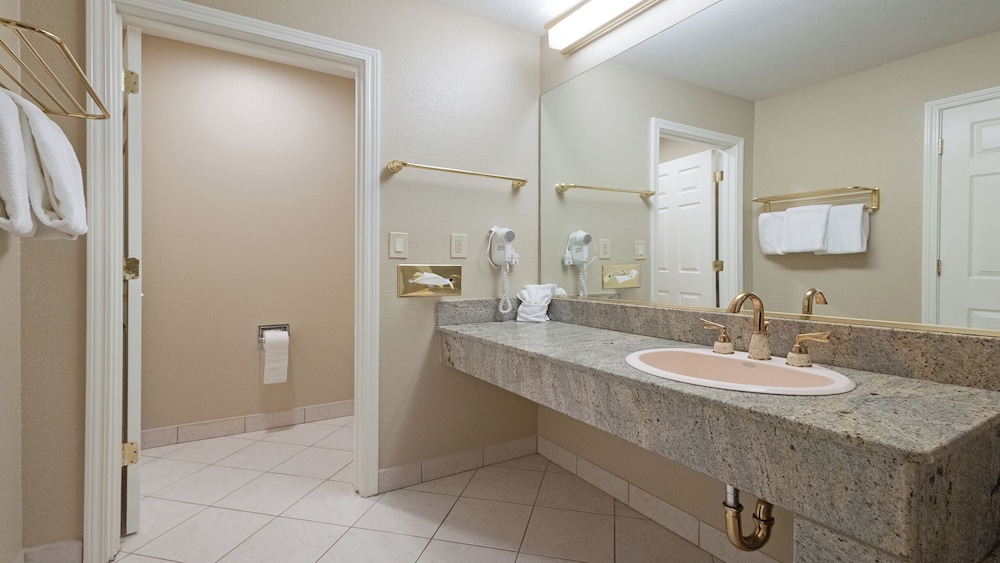 Country Inn Sonora 54/59