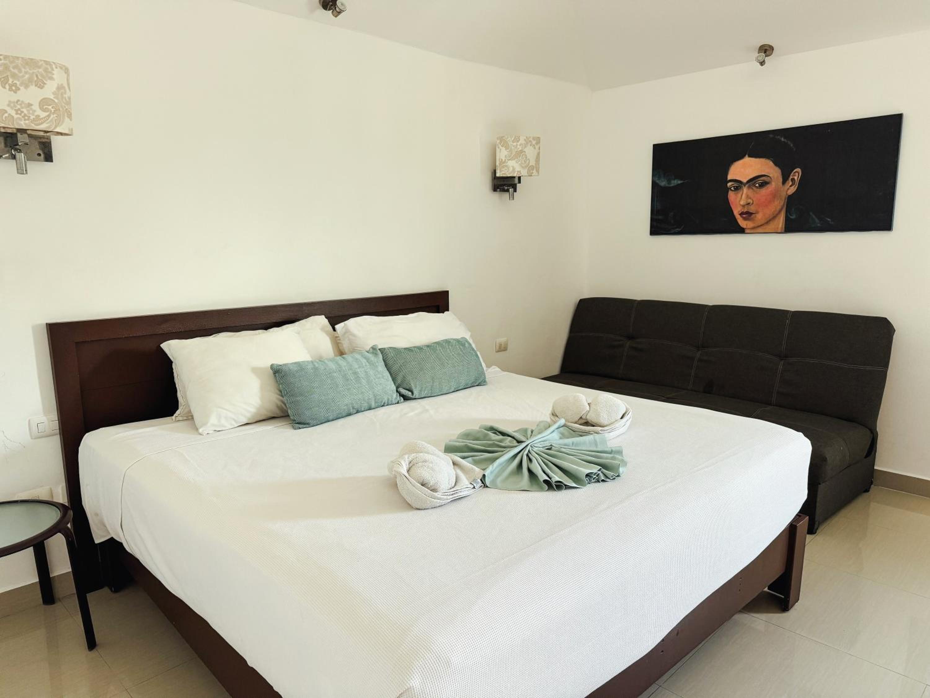 PRESTIGE, DOUBLE BED