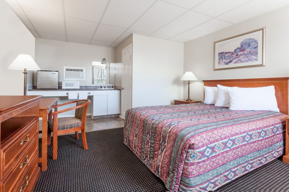 Tel Star Motel 21/50