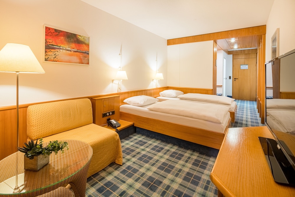 Am Nockherberg Hotel 15/32