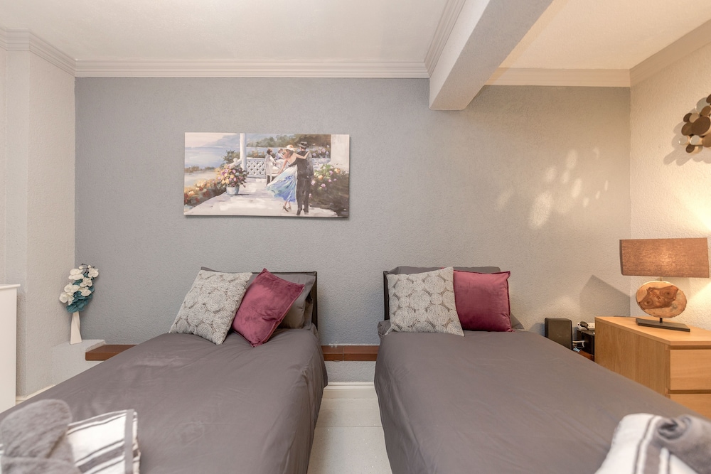 Watford General Suites 14/35