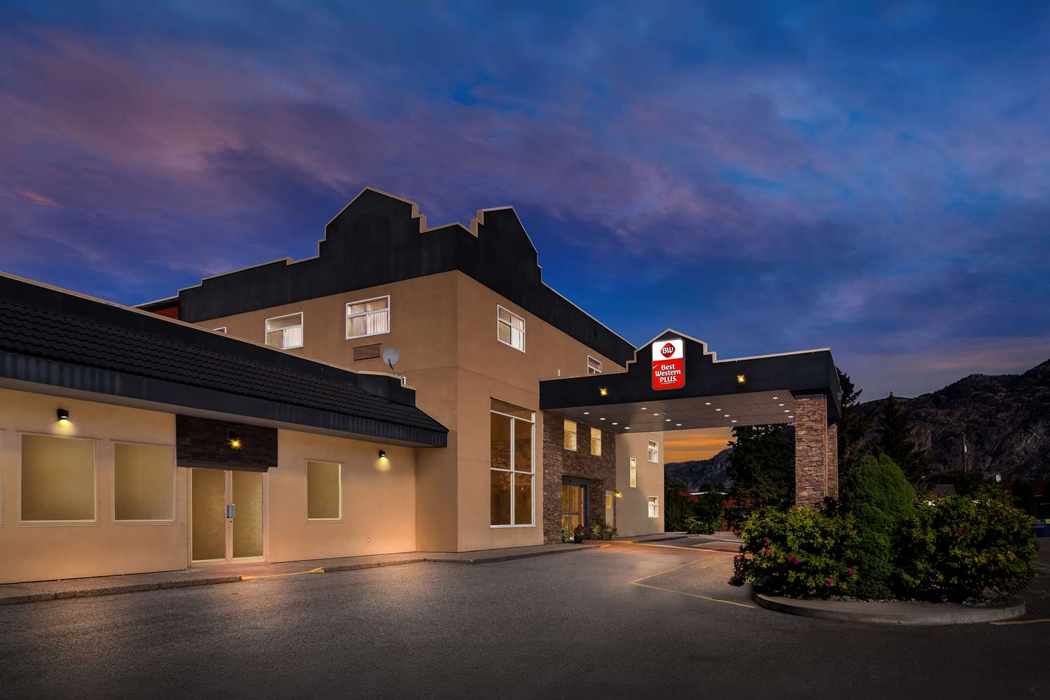 Best Western Plus Osoyoos Hotel And Suites 1/50