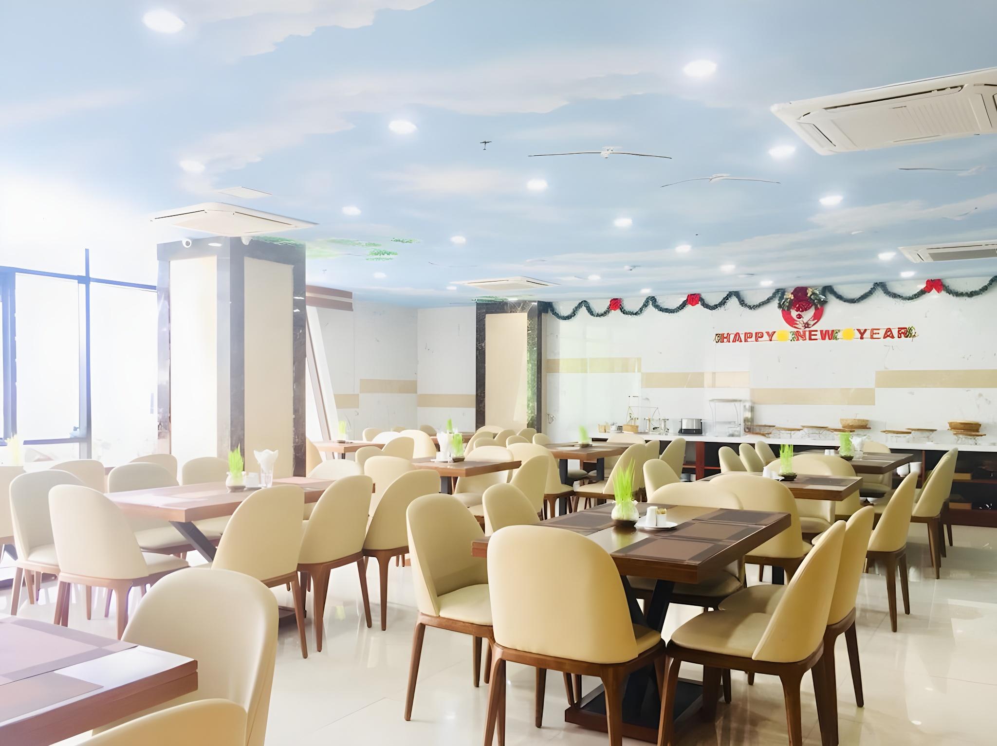 Diamond Beach Hotel 41/47