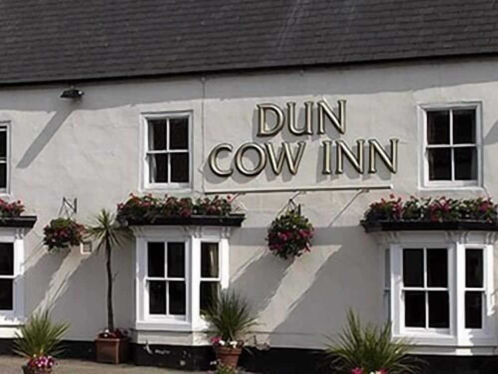 Dun Cow Inn 2/19