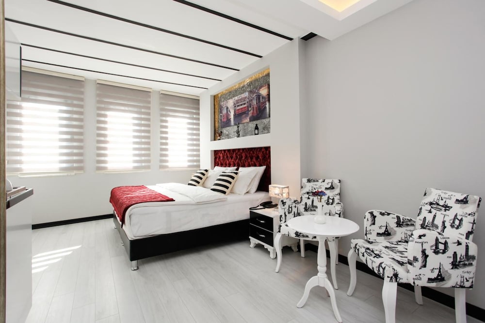 Taksim Doorway Suites - Adults Only 17/25