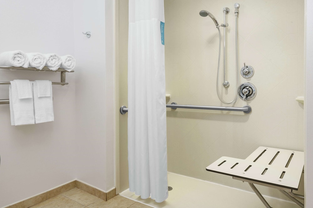 Hampton Inn Suites Ft Lauderdale West Sawgrass Tamarac Fl 21/58