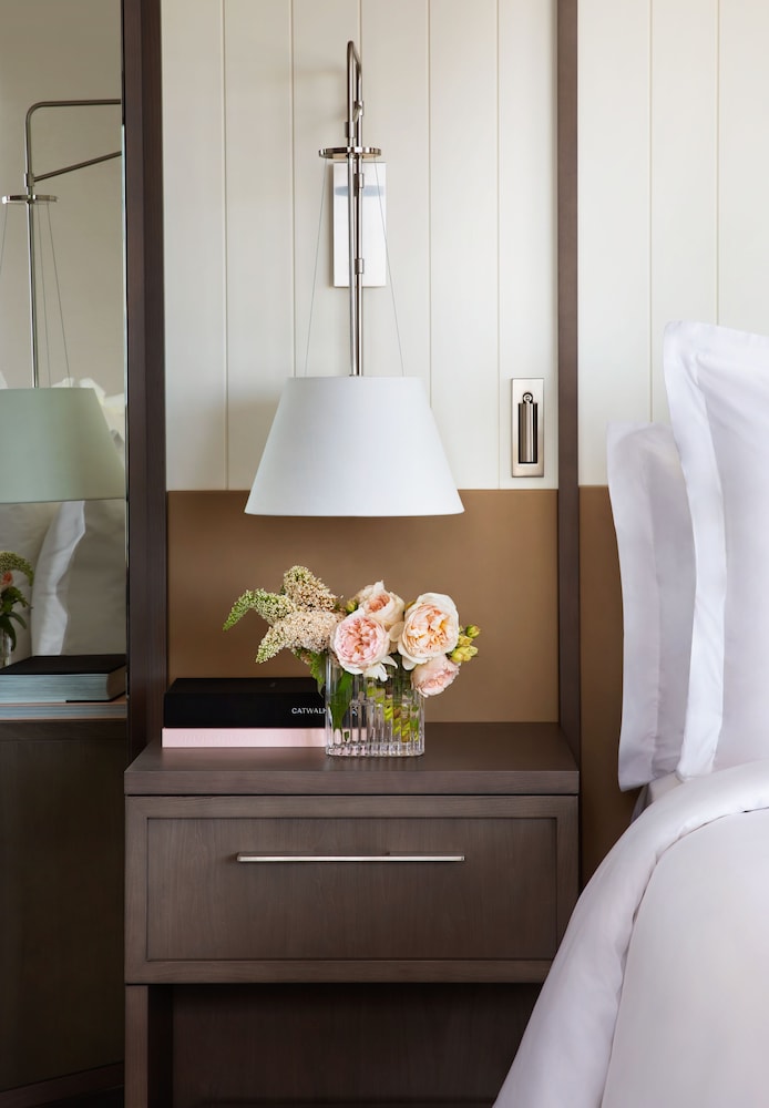 Four Seasons Hotel Sydney 16/43