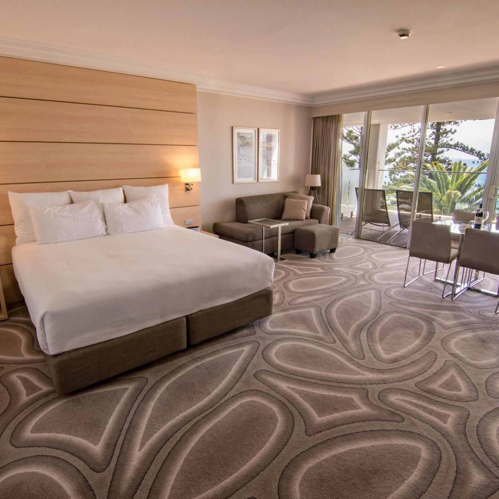 Suite, King Bed, Beach Front