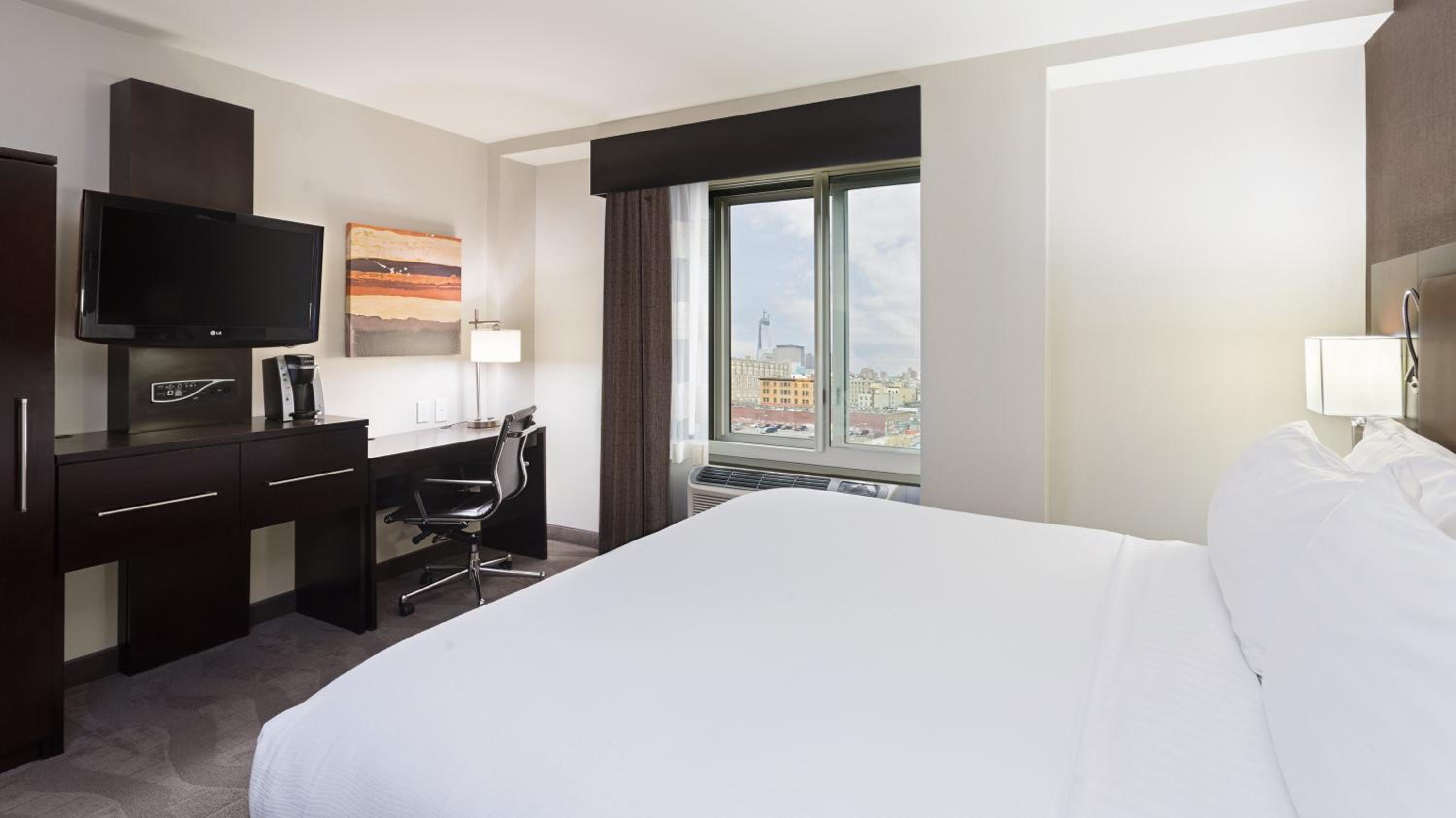 Premier, King Bed