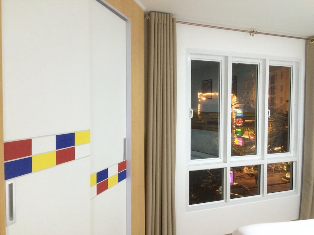 Zen Rooms Silom Soi 17 42/62