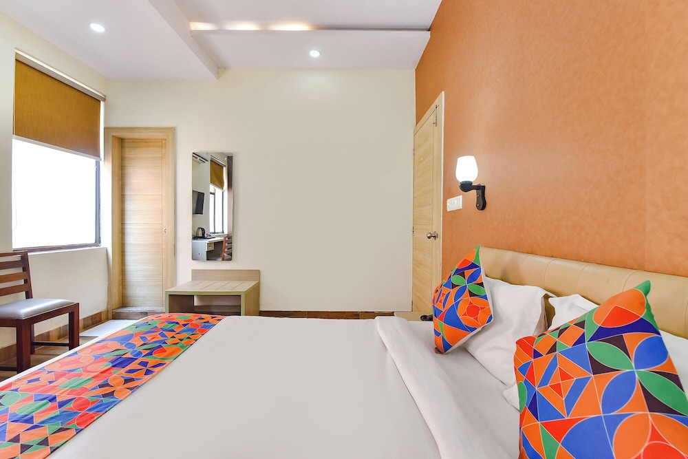 Pink Vista Hotel 24/43