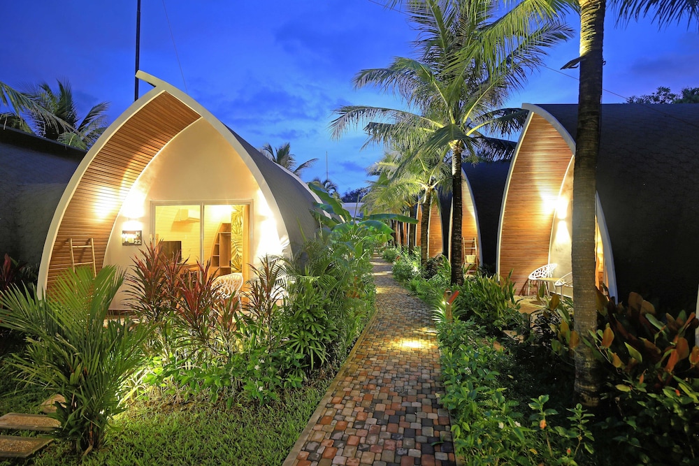 Eden Beach Resort By EHM in Koh Rong Sanloem