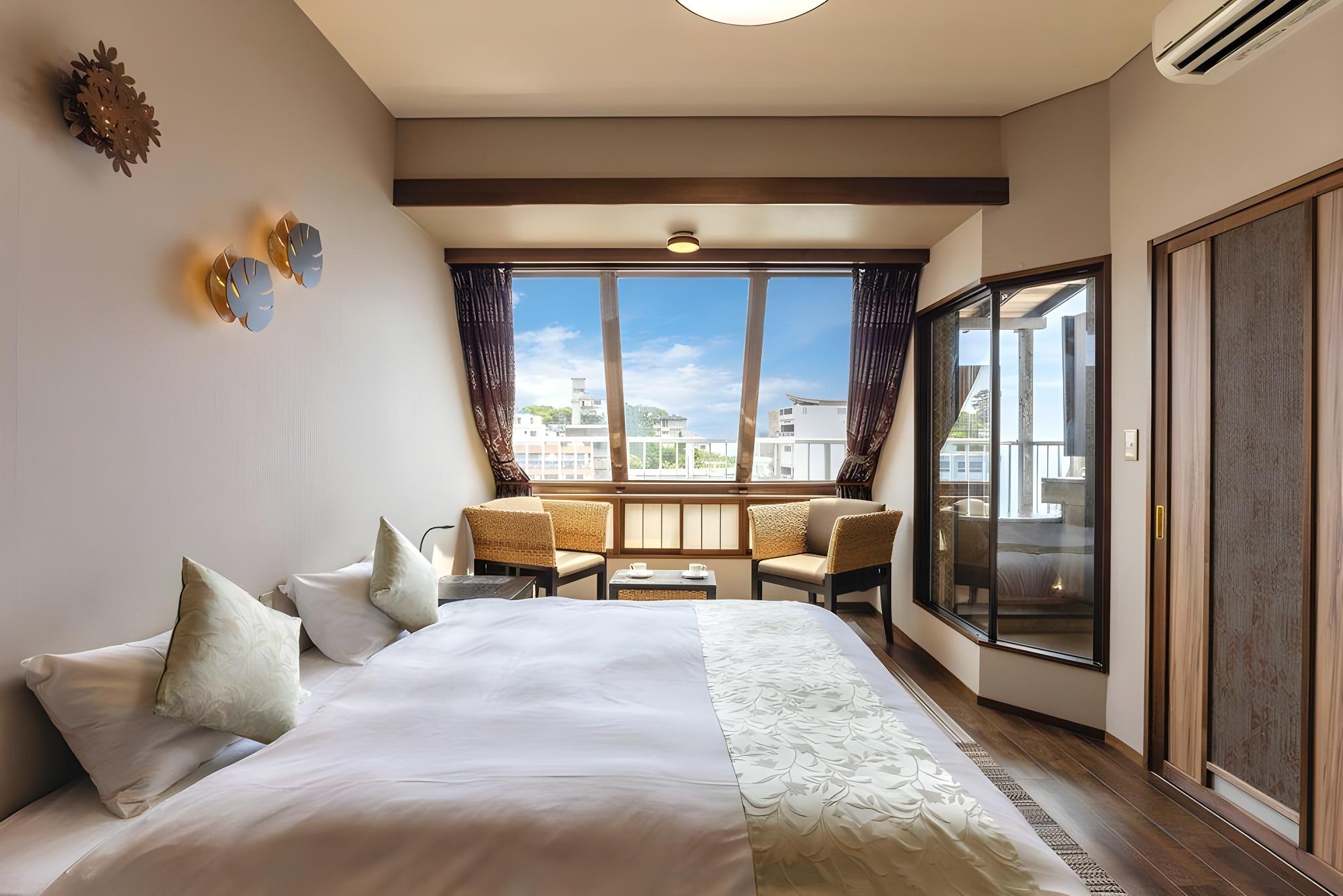 Room, King Bed, Queen Bed, Outdoor Bath, High Floor