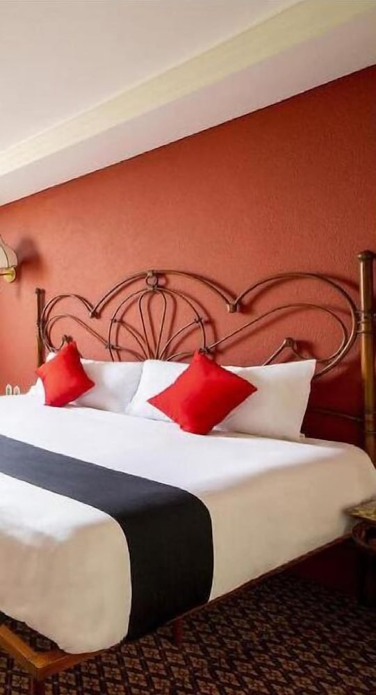 Hotel Santa Maria 23/33