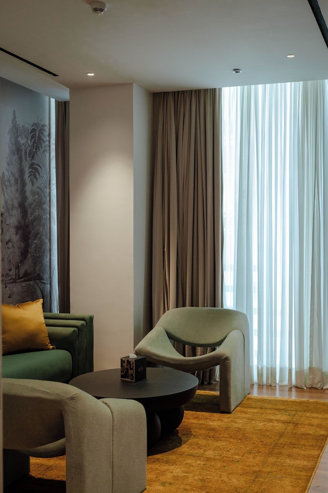 Ambiance Boutique Art Hotel Islamabad 62/78